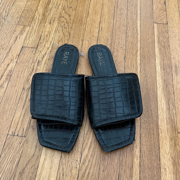 Raye the label leather croc slides - Picture 1 of 4